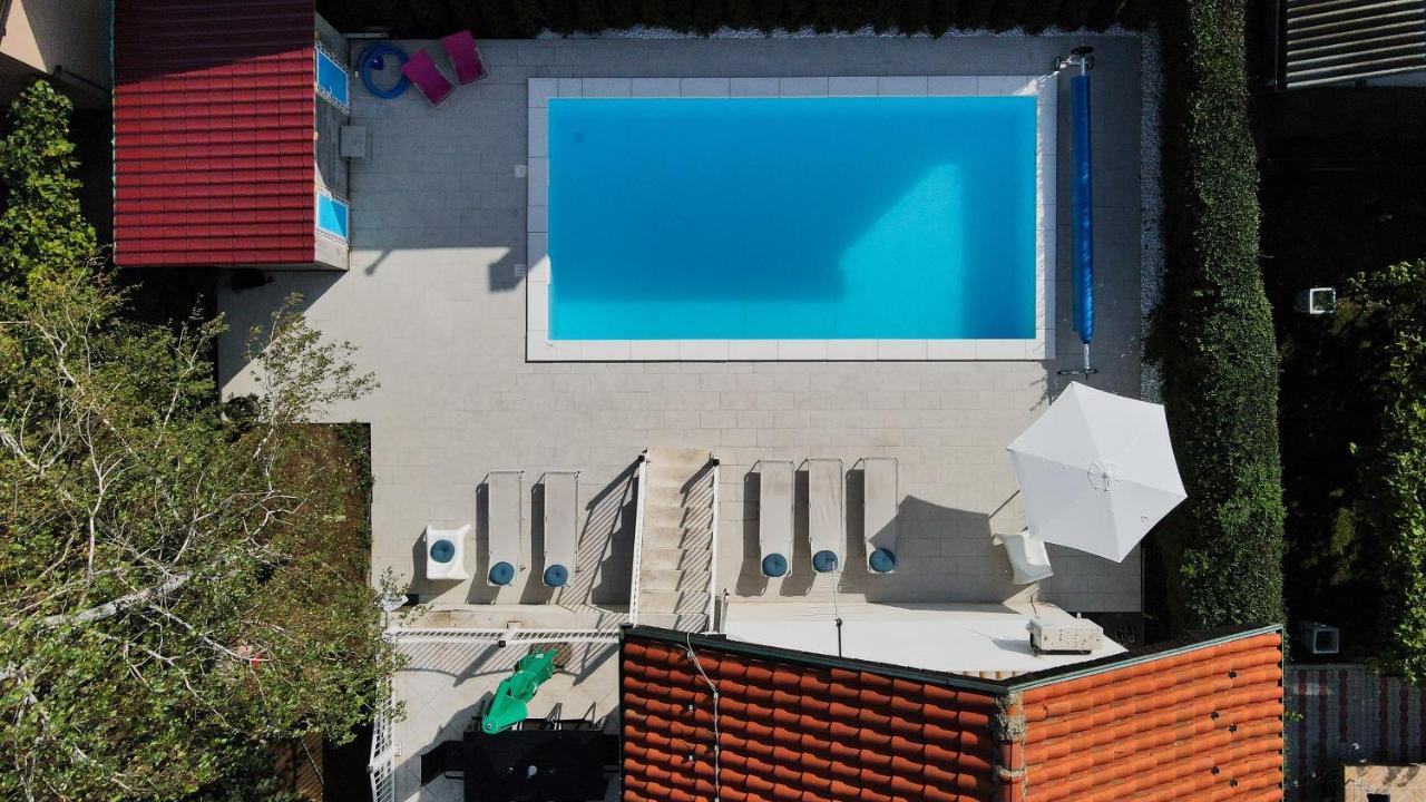 Villa Mina Kladovo, 5-Bedroom Villa With Pool For Up To 12 People Luaran gambar