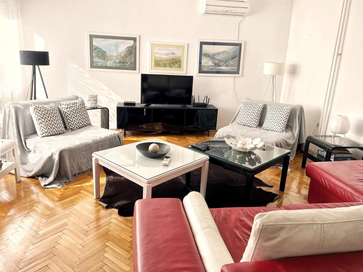 Villa Mina Kladovo, 5-Bedroom Villa With Pool For Up To 12 People Luaran gambar