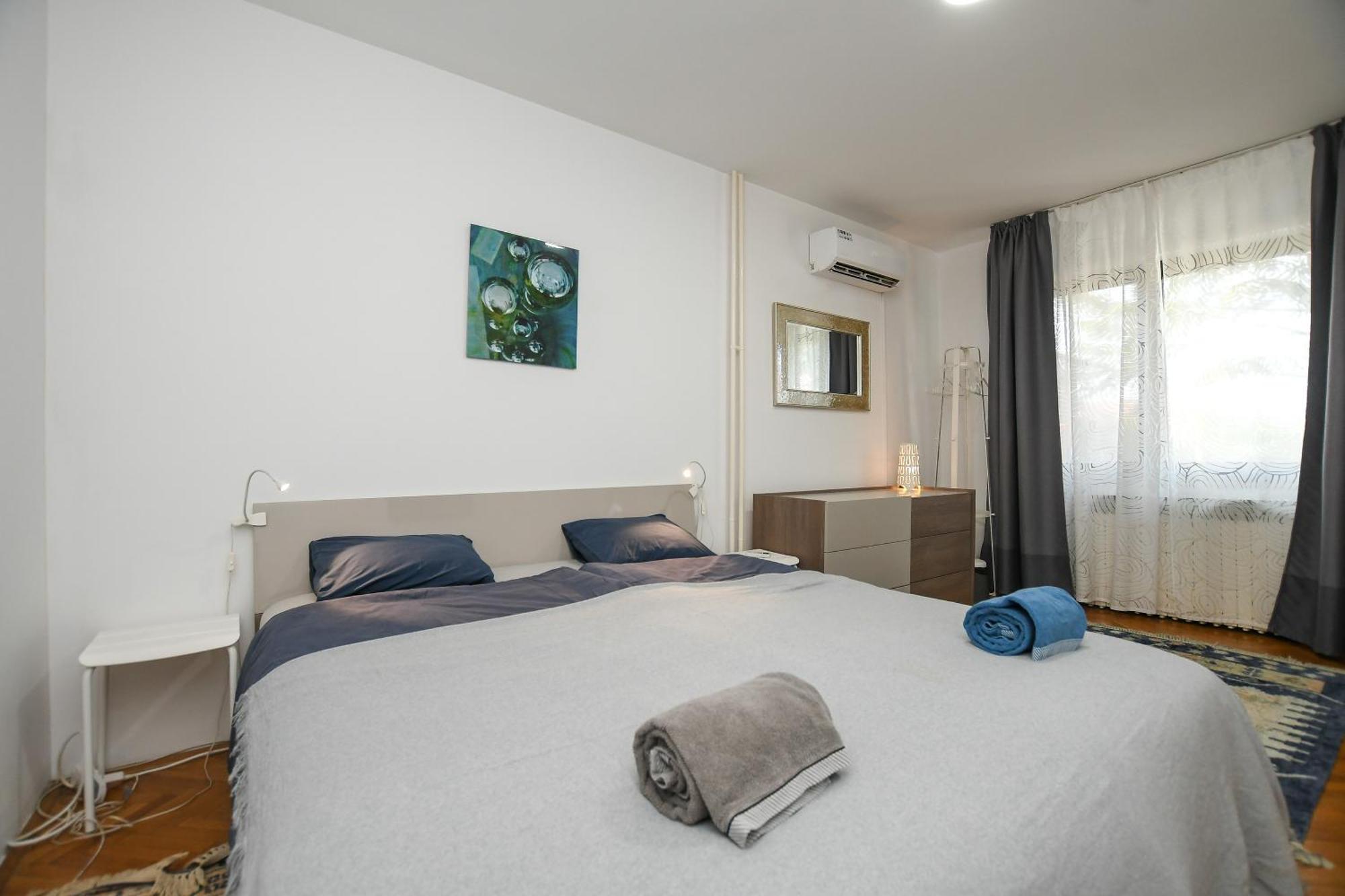Villa Mina Kladovo, 5-Bedroom Villa With Pool For Up To 12 People Luaran gambar